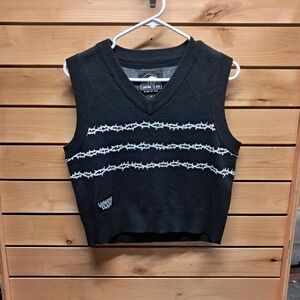 Lurking Class Stretchy Tank Vest Size M